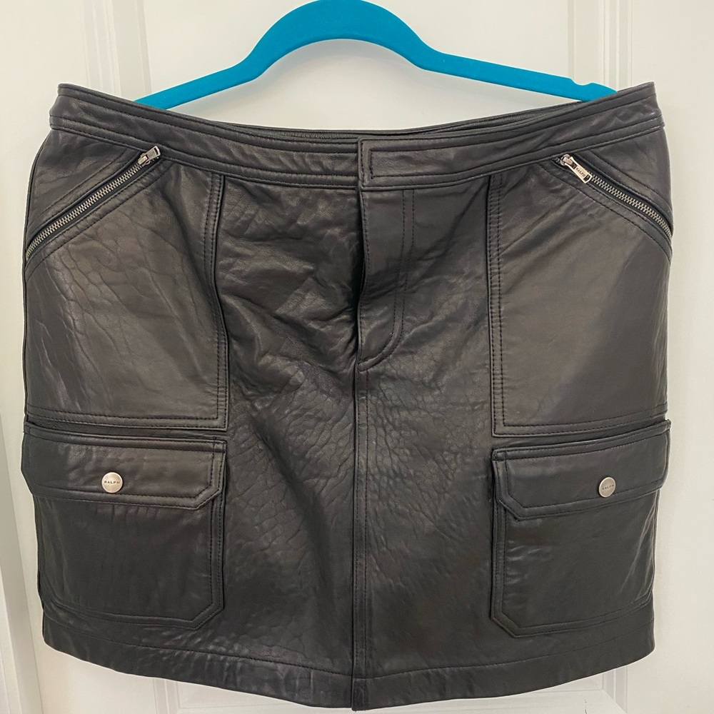 leather skirt size L (10) black 100% leather.